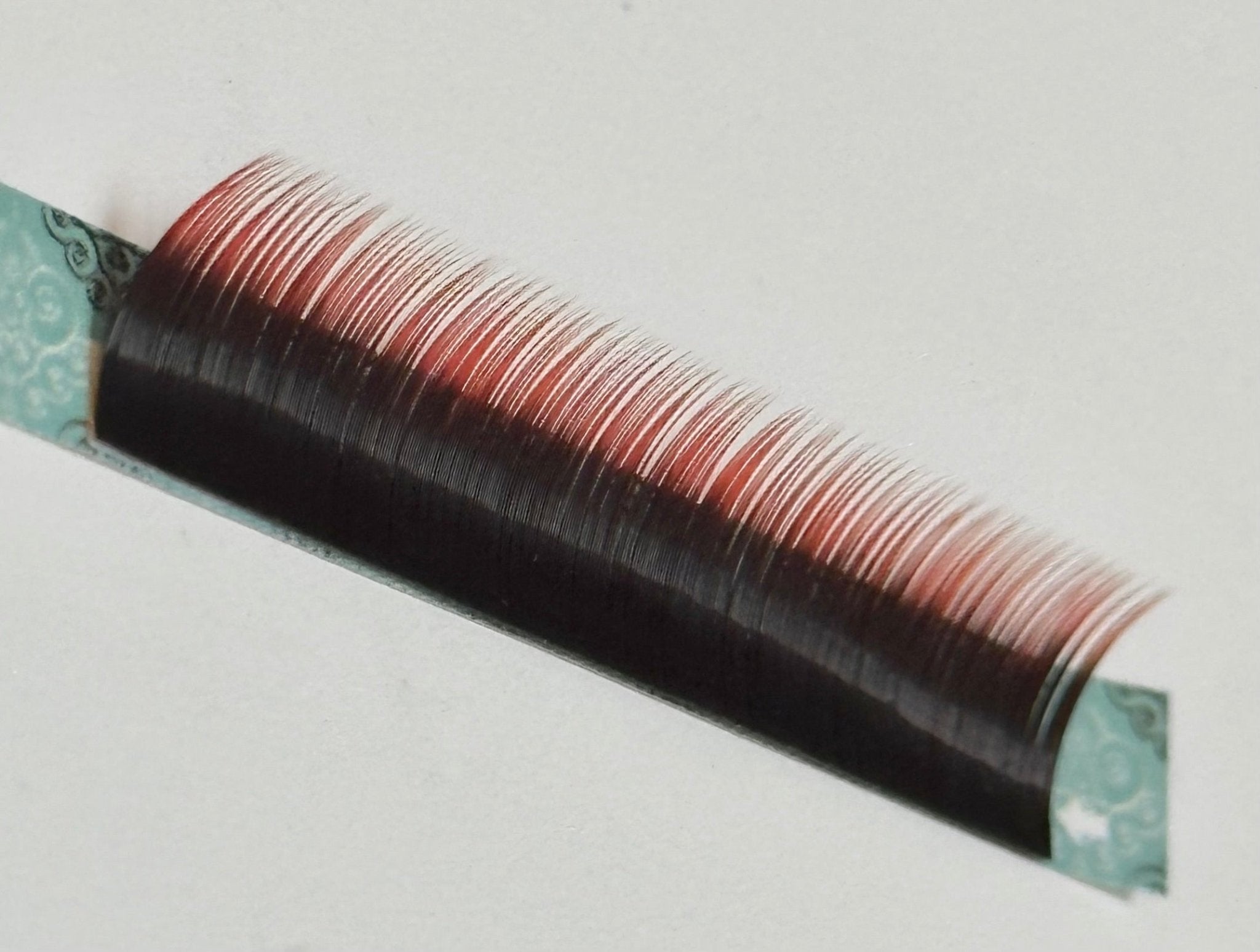 Red Ombre lashes - TheLashChickPro